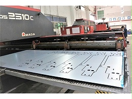 五金沖壓件公司-鈑金加工折床如何安全操作？