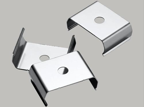 五金沖壓工藝中，平板沖裁和拉伸沖壓的區(qū)別