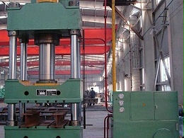 陜西五金沖壓件加工廠，沖壓工序出現(xiàn)鐵屑的原因