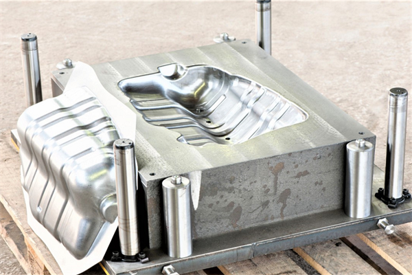 深圳五金沖壓件外發(fā)加工廠的模具細(xì)節(jié)設(shè)計(jì)