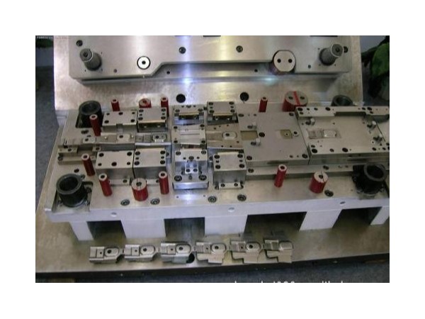 五金沖壓模具工藝制作注意事項(xiàng)，你知道多少？