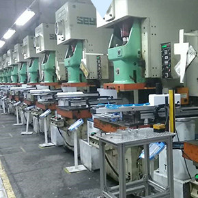 誠(chéng)瑞豐五金沖壓加工自動(dòng)化生產(chǎn)線