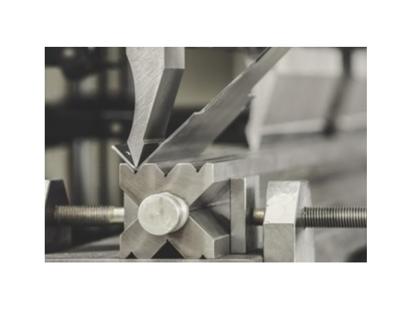 國外鈑金加工技術的3種輔助工具操作視頻演示