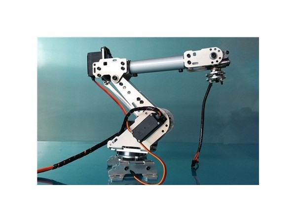 汕頭五金沖壓件加工廠，沖壓機(jī)械手設(shè)計及伺服機(jī)的應(yīng)用