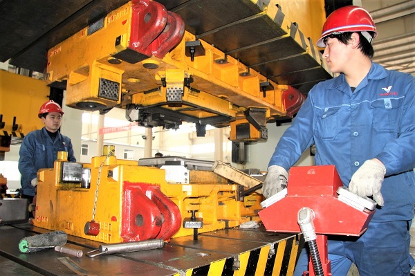 精密五金沖壓廠，市場機(jī)遇與競爭分析