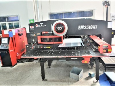 東莞市五金有限公司-鈑金加工機(jī)臺保養(yǎng) 東莞市五金有限公司-鈑金加工機(jī)臺保養(yǎng)